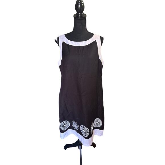 Willow Glenn New York Linen Blend Embellished Shift Dress - Picture 1 of 6